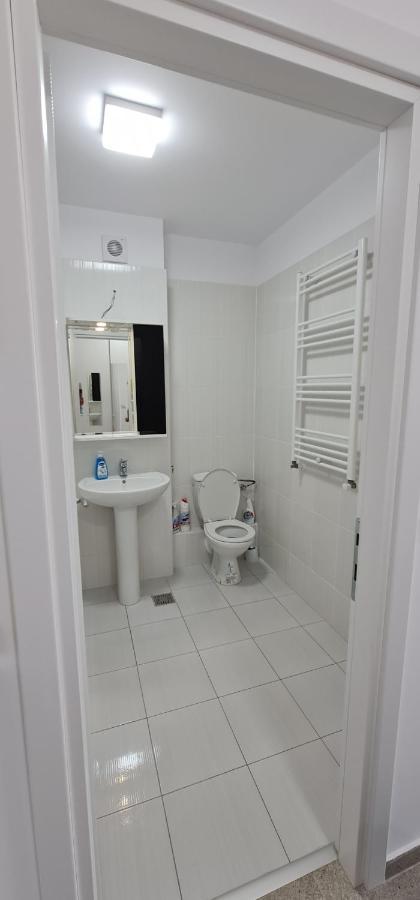 Studio Spatios,Intim+ Loc Parcare Propriu,Vedere Panoramica,Utilat De Lux Bukarest Kültér fotó